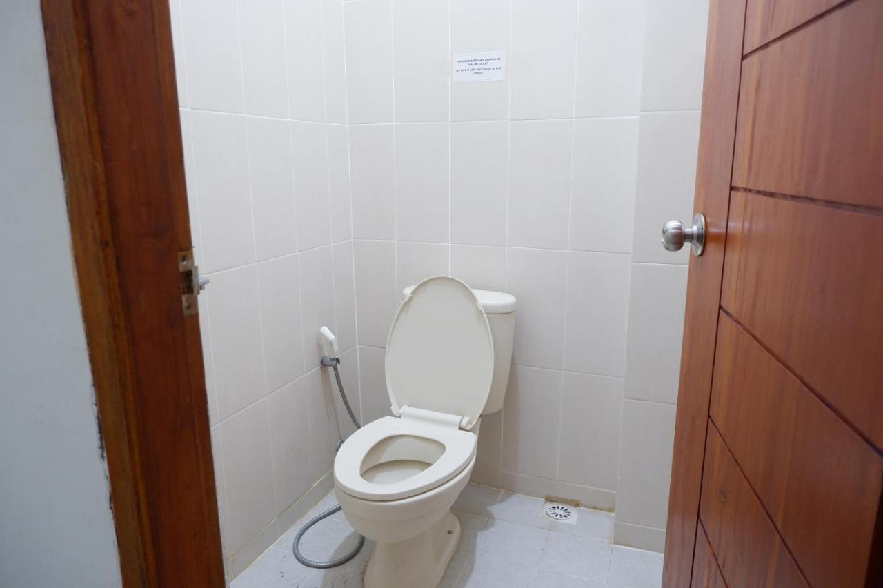 Reddoorz At Bale Eja Syariah Senggigi Appartement Montongbuwoh Buitenkant foto
